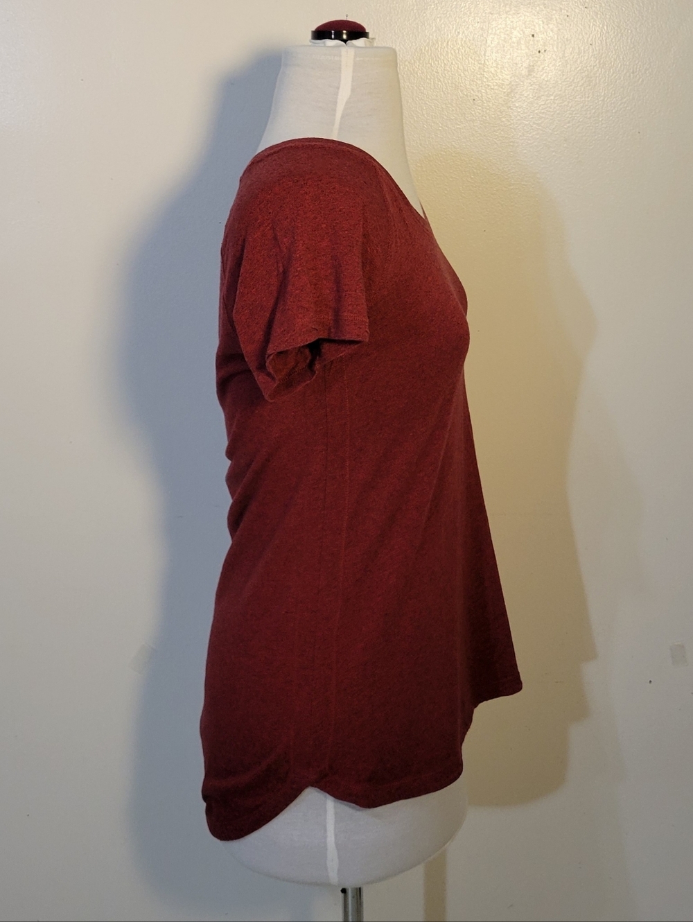 CALIA by Carrie Underwood Short Sleeve Athletic Tee - Burgundy Marled - Picture 2 of 9